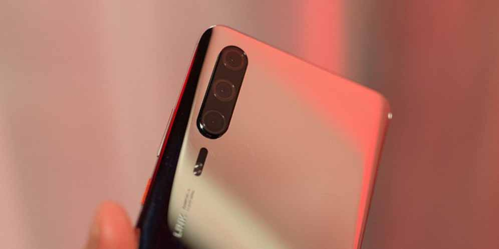 Huawei P30 Tampil dalam Sebuah Video Resmi thumbnail